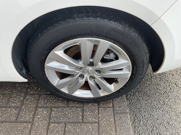 Used Peugeot 308 SW 2019 for sale - 76211719: Photo 52