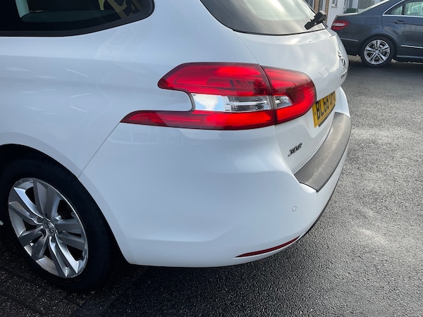 Used Peugeot 308 SW 2019 for sale - 76211719: Photo 61
