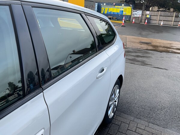 Used Peugeot 308 SW 2019 for sale - 76211719: Photo 62