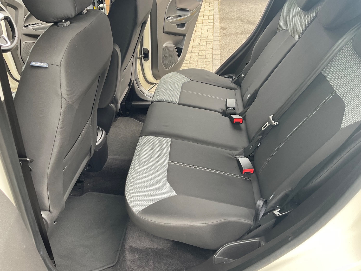 Used Ford Ecosport 2016 for sale - 76128004: Photo 27