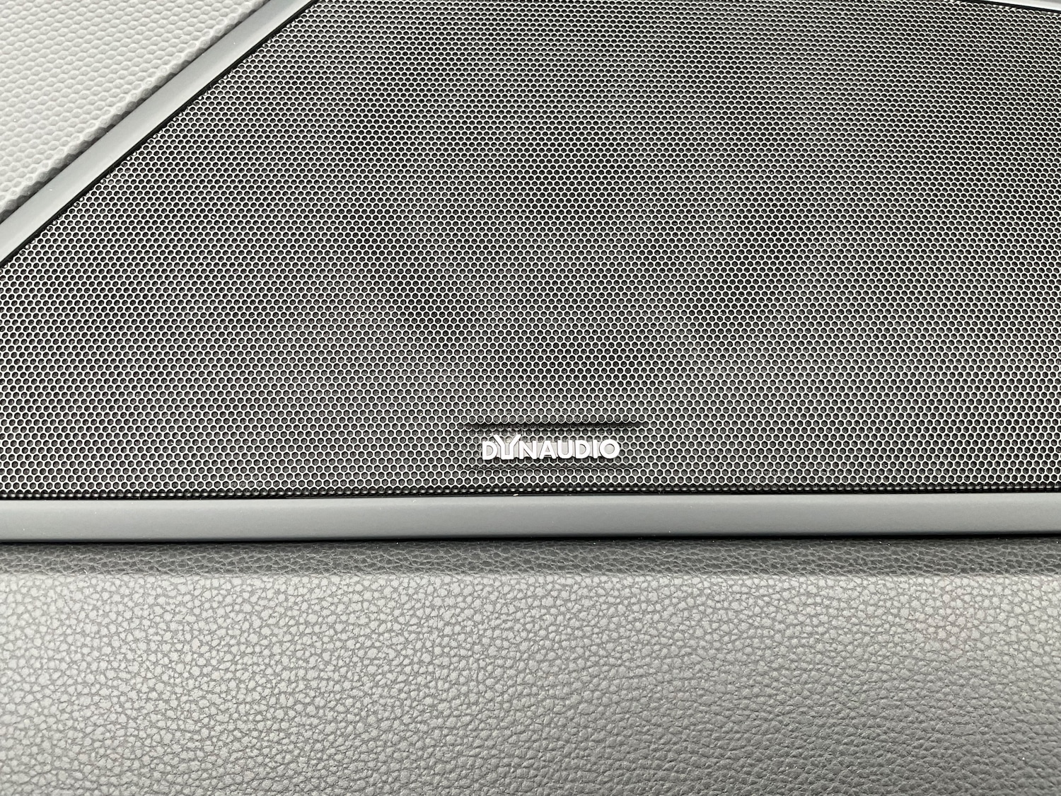 Used Volkswagen Tiguan for sale - 77798078: Photo 73