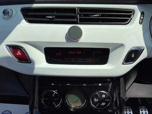 Used Citroen DS3 2015 for sale - 74950552: Photo 31