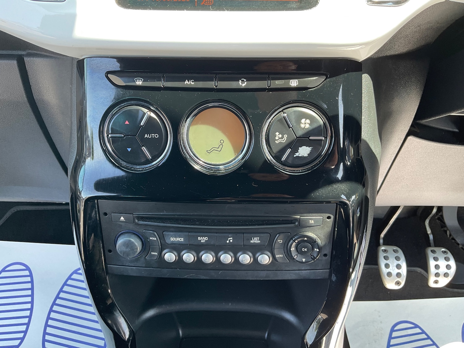 Vehicle 32