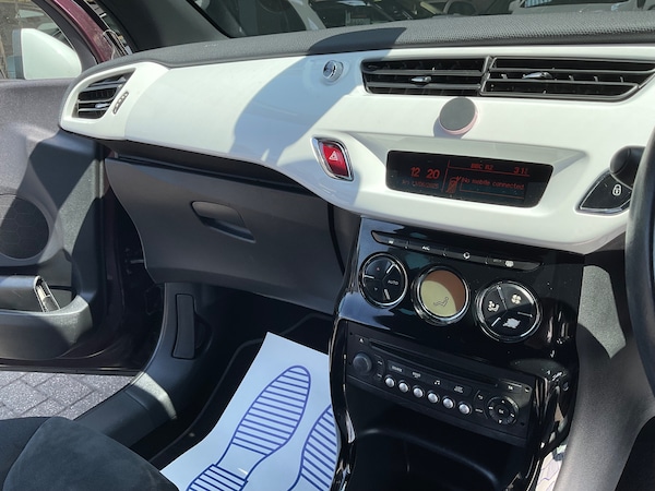 Used Citroen DS3 2015 for sale - 74950552: Photo 39