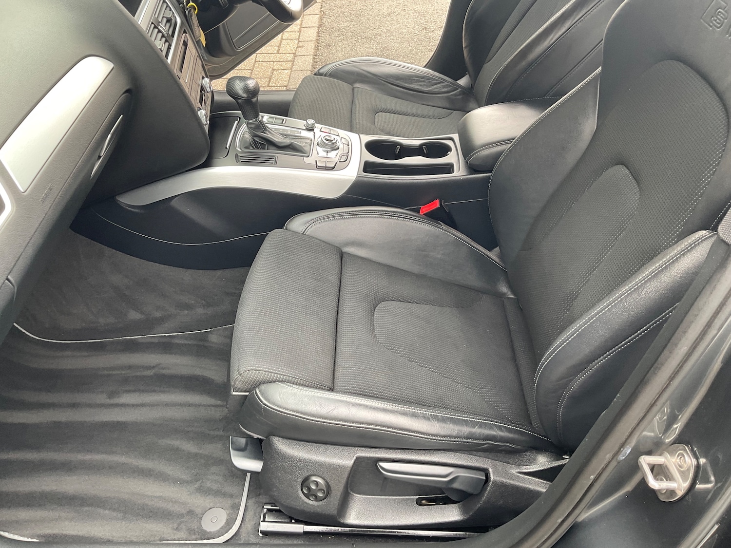 Used Audi A4 2014 for sale - 78060759: Photo 31