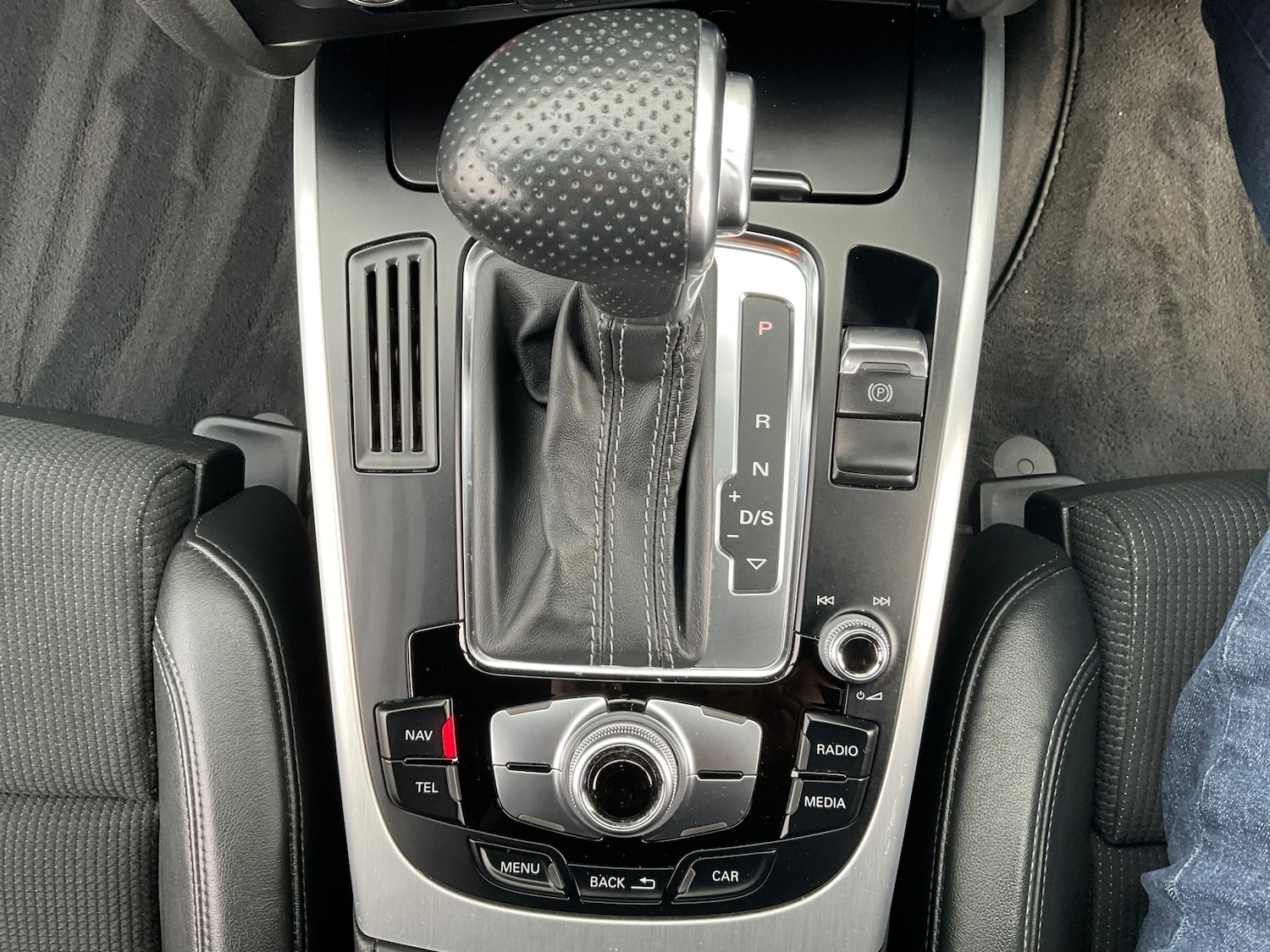 Used Audi A4 2014 for sale - 78060759: Photo 46