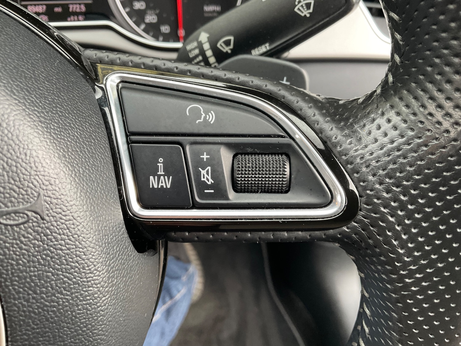 Used Audi A4 2014 for sale - 78060759: Photo 49