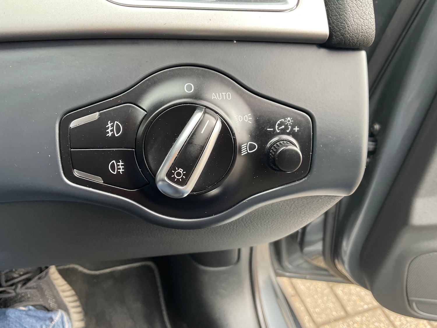 Used Audi A4 2014 for sale - 78060759: Photo 51