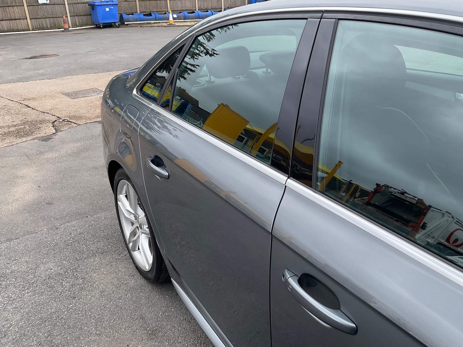 Used Audi A4 2014 for sale - 78060759: Photo 61