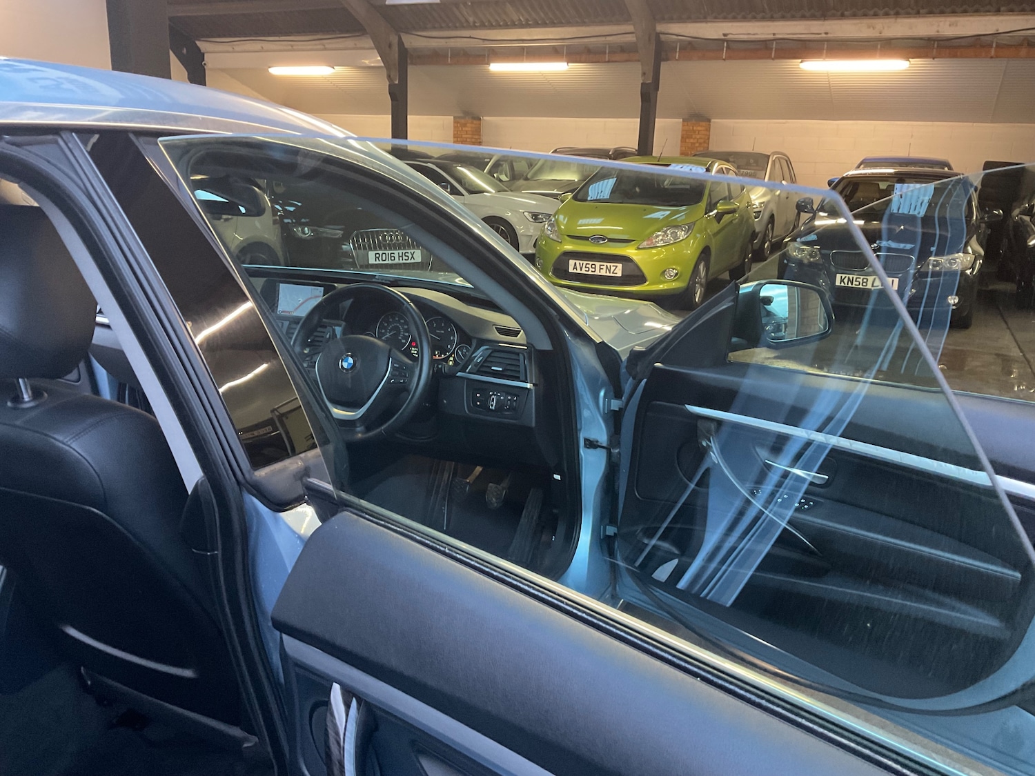 Used BMW 3 Series Gran Turismo 2013 for sale - 76719609: Photo 49