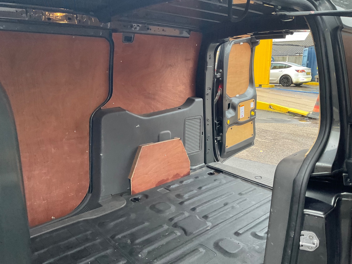 Used Ford Transit Connect 2018 for sale - 77450906: Photo 23