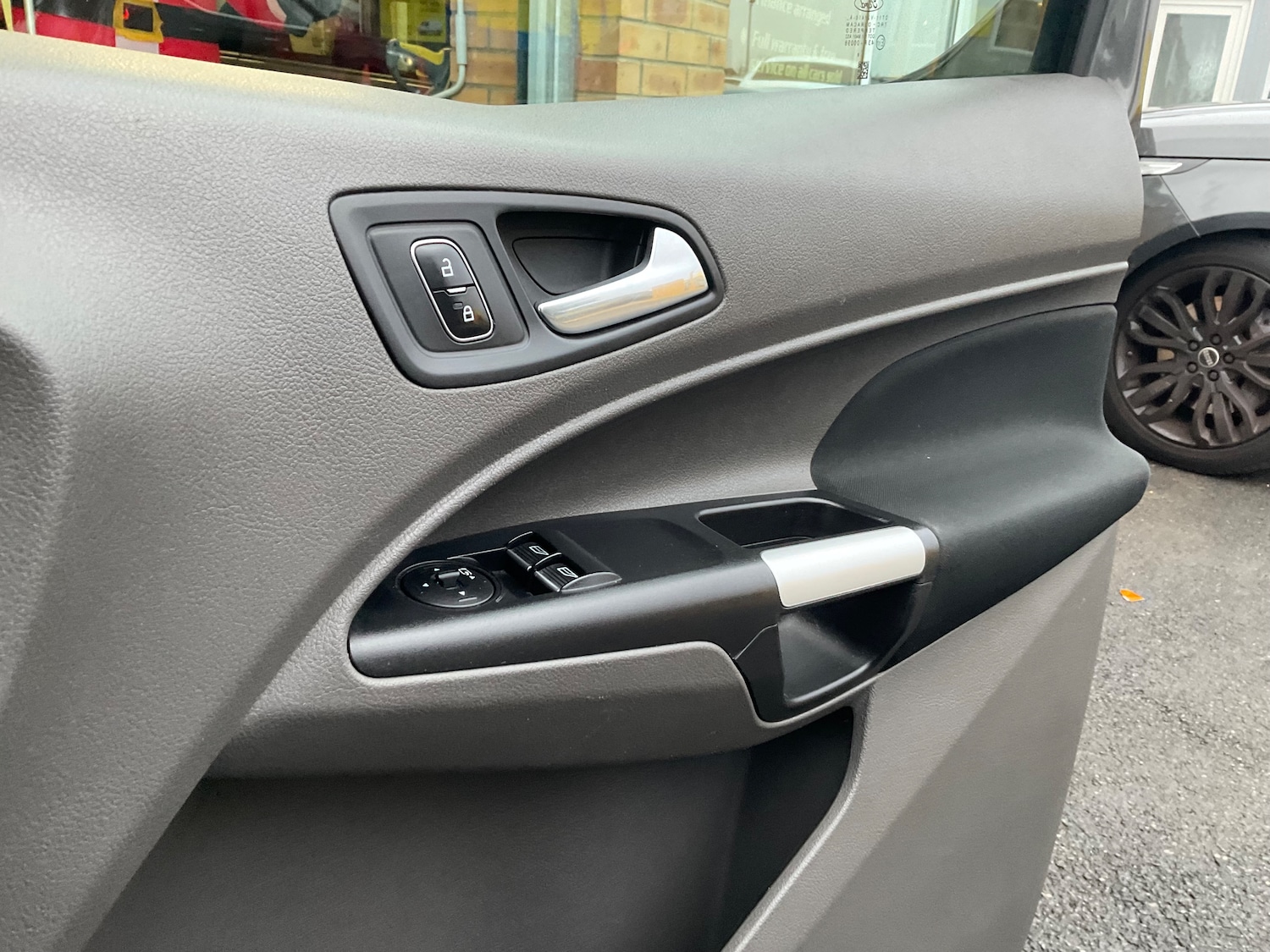 Used Ford Transit Connect 2018 for sale - 77450906: Photo 37