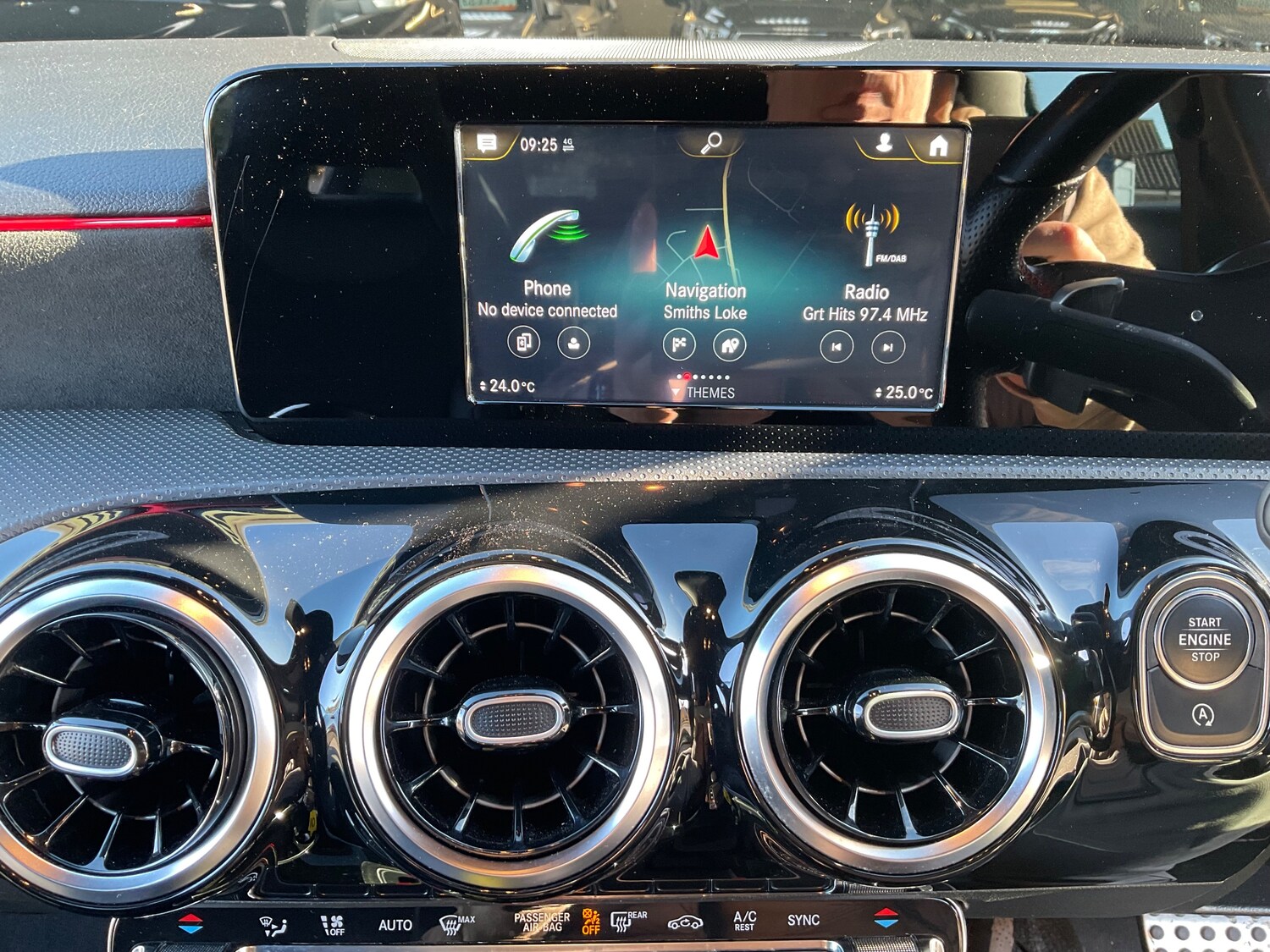 Used Mercedes-Benz A-Class 2018 for sale - 76376801: Photo 32