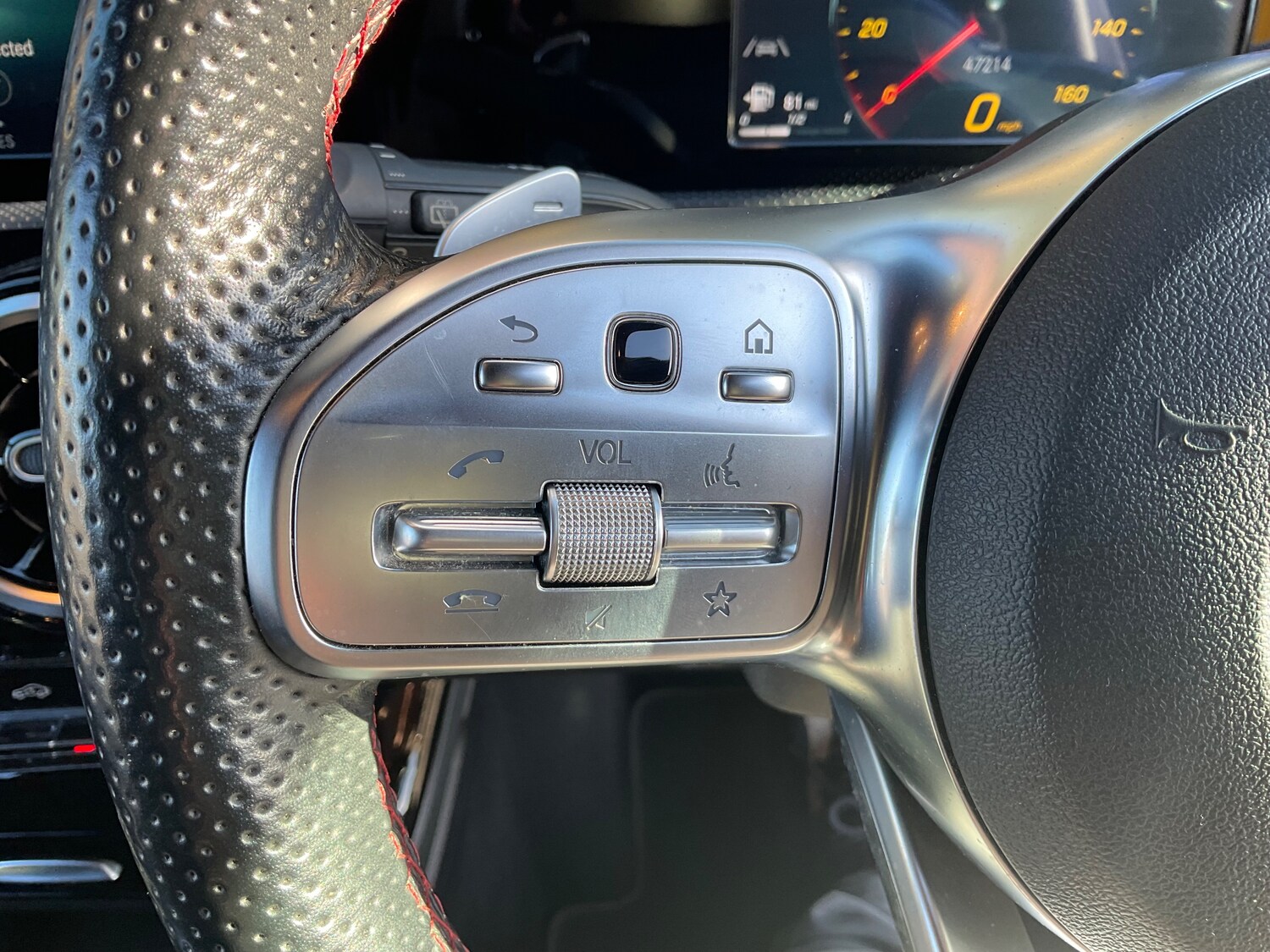 Used Mercedes-Benz A-Class 2018 for sale - 76376801: Photo 39