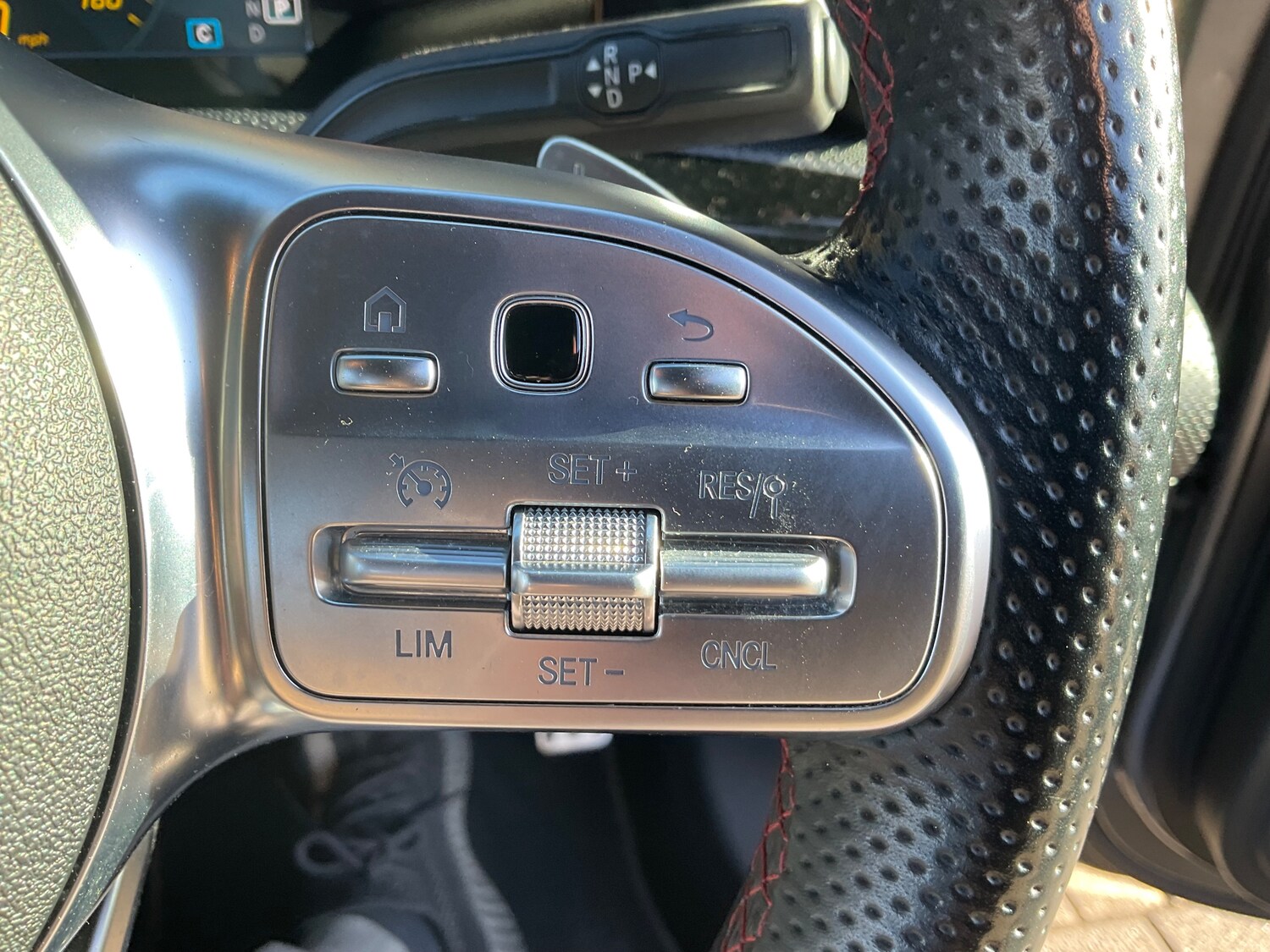 Used Mercedes-Benz A-Class 2018 for sale - 76376801: Photo 40