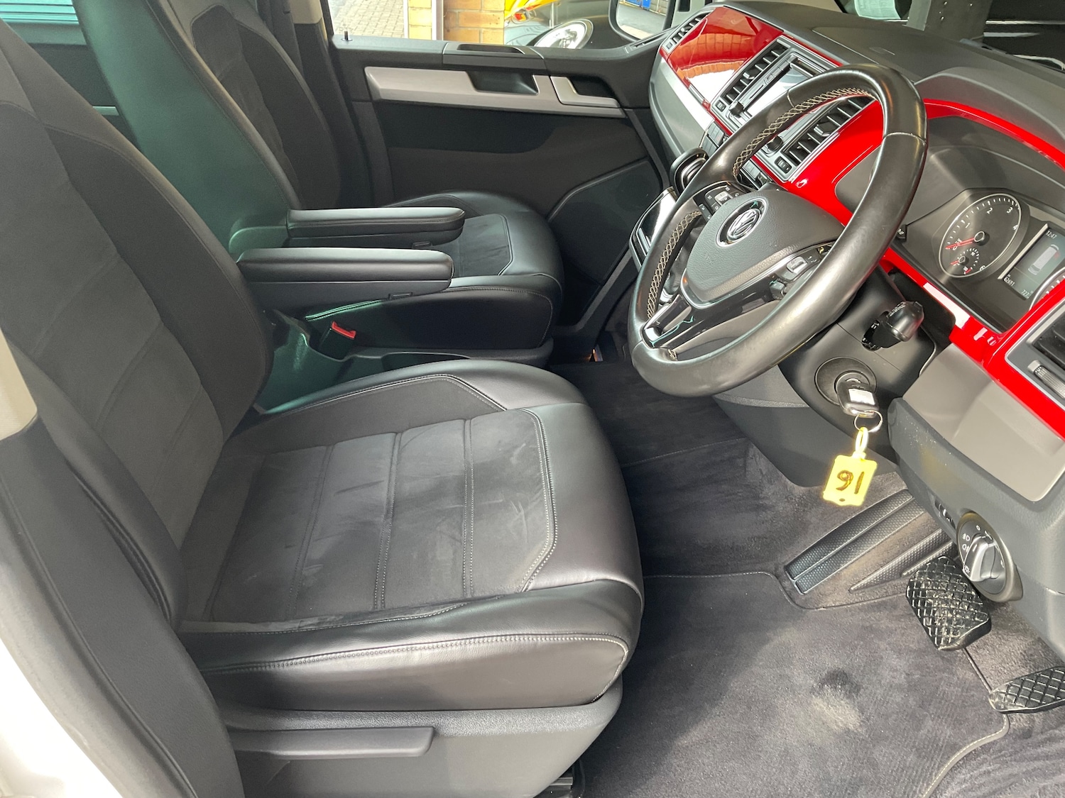 Used Volkswagen Caravelle 2016 for sale - 77341033: Photo 26