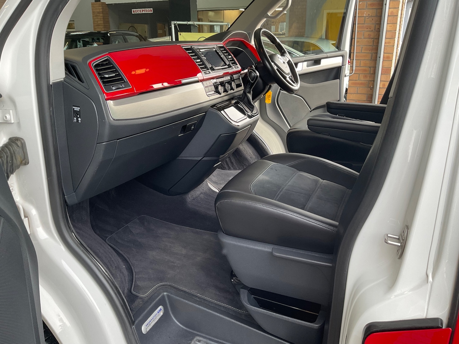 Used Volkswagen Caravelle 2016 for sale - 77341033: Photo 29