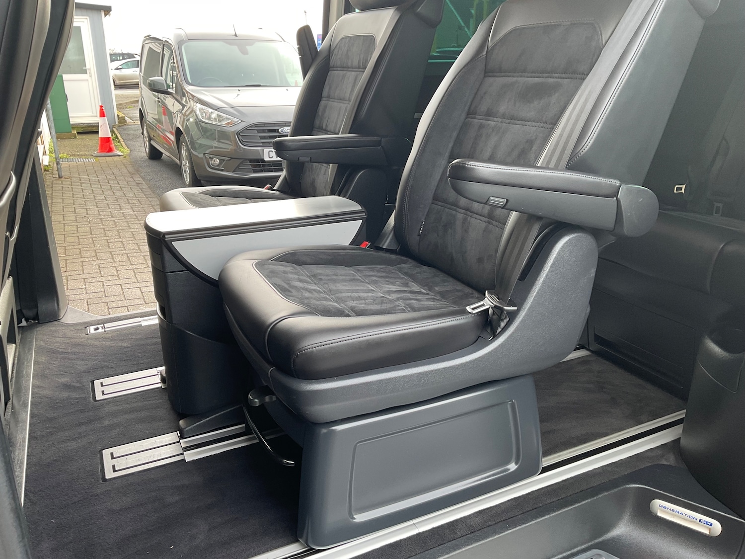 Used Volkswagen Caravelle 2016 for sale - 77341033: Photo 33