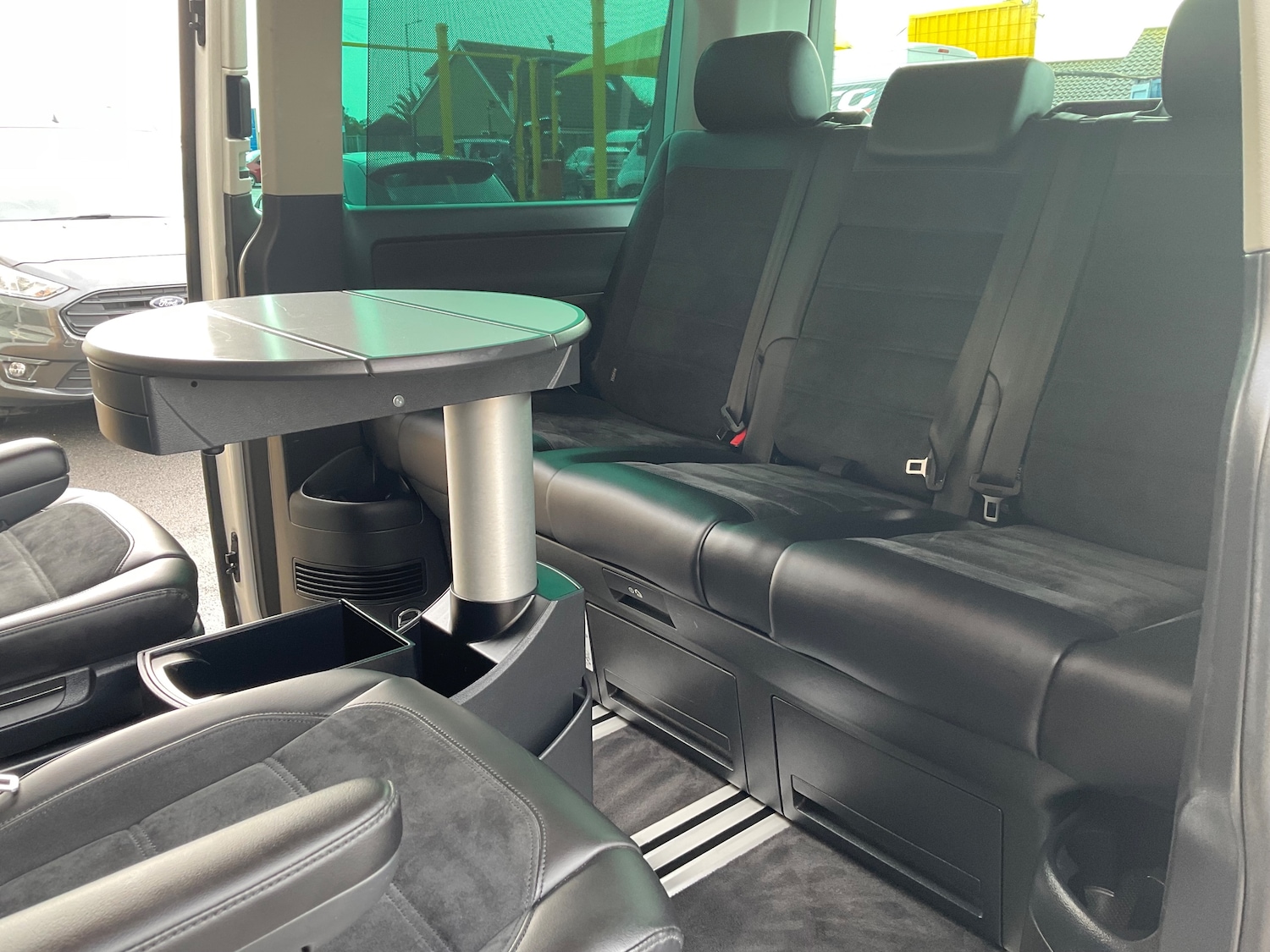 Used Volkswagen Caravelle 2016 for sale - 77341033: Photo 41