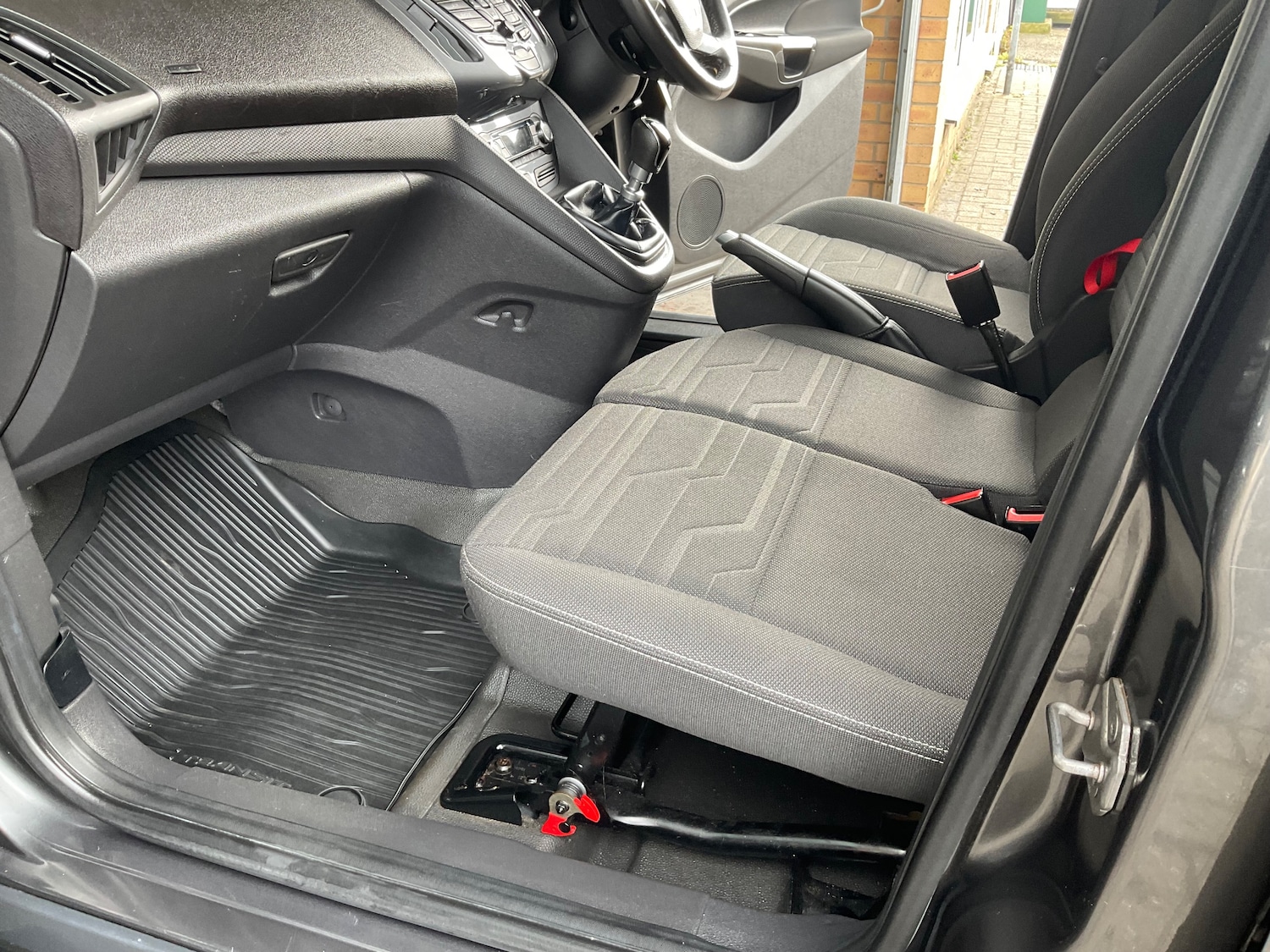 Used Ford Transit Connect 2016 for sale - 77984175: Photo 28