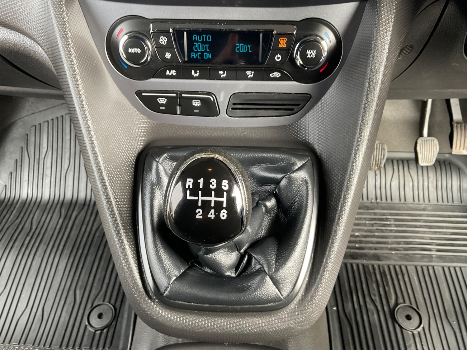 Used Ford Transit Connect 2016 for sale - 77984175: Photo 40