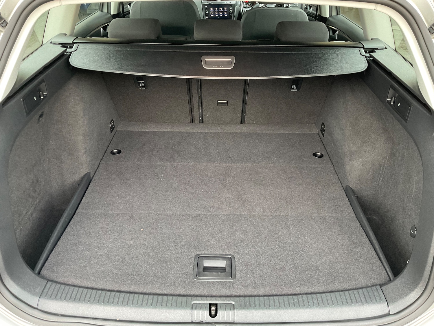 Used Volkswagen Golf 2017 for sale - 76416531: Photo 19