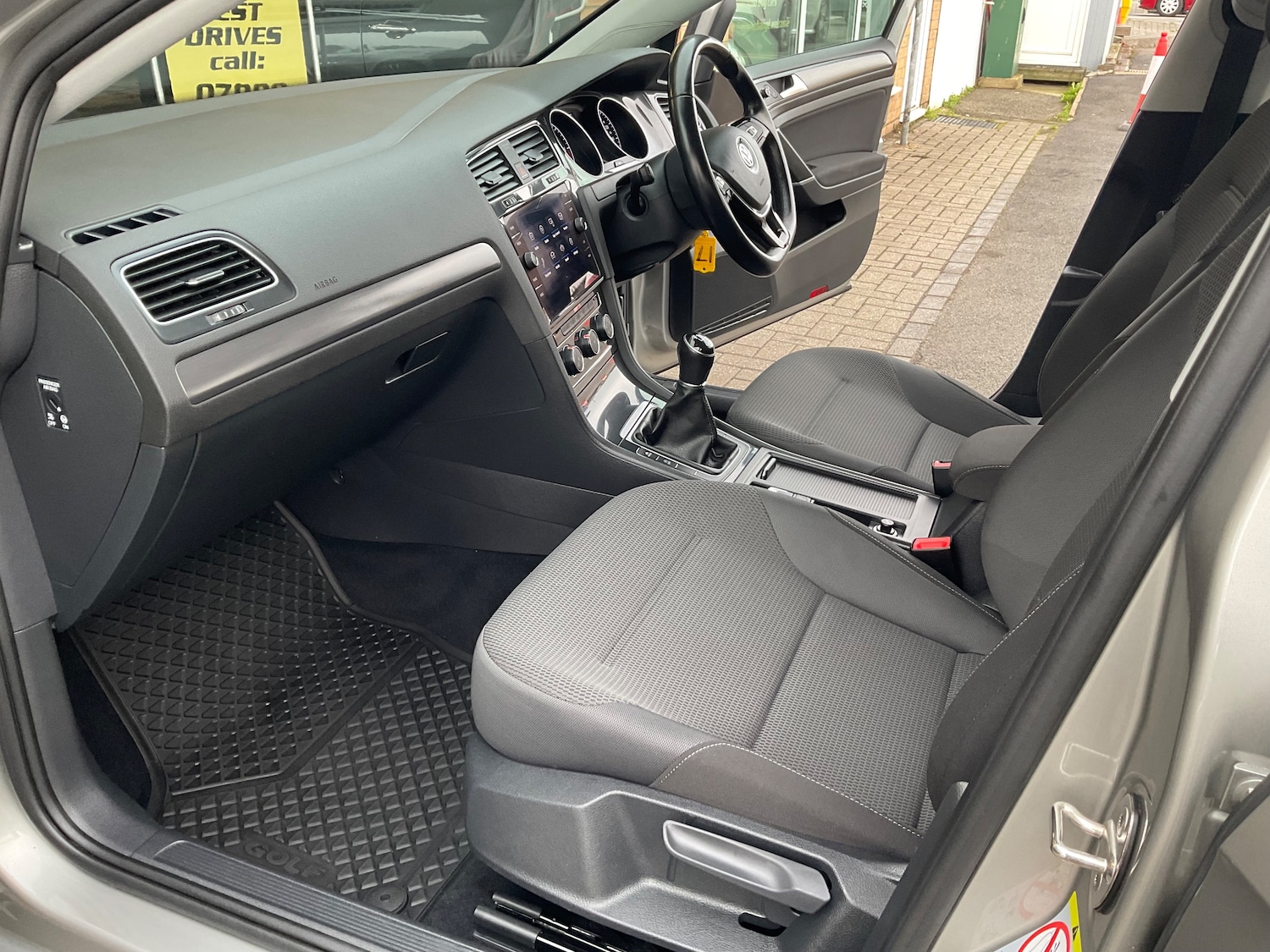 Used Volkswagen Golf 2017 for sale - 76416531: Photo 23