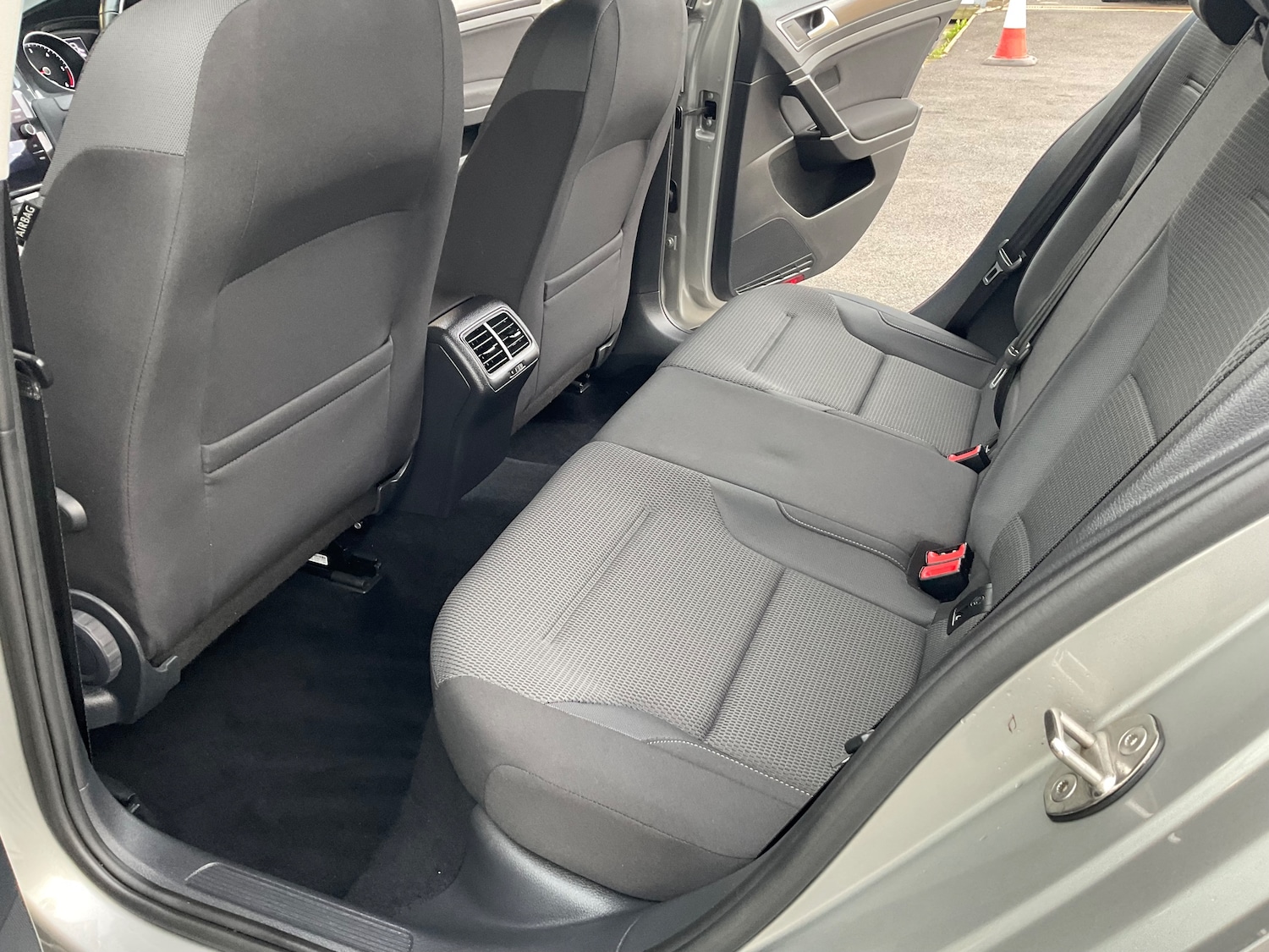 Used Volkswagen Golf 2017 for sale - 76416531: Photo 25