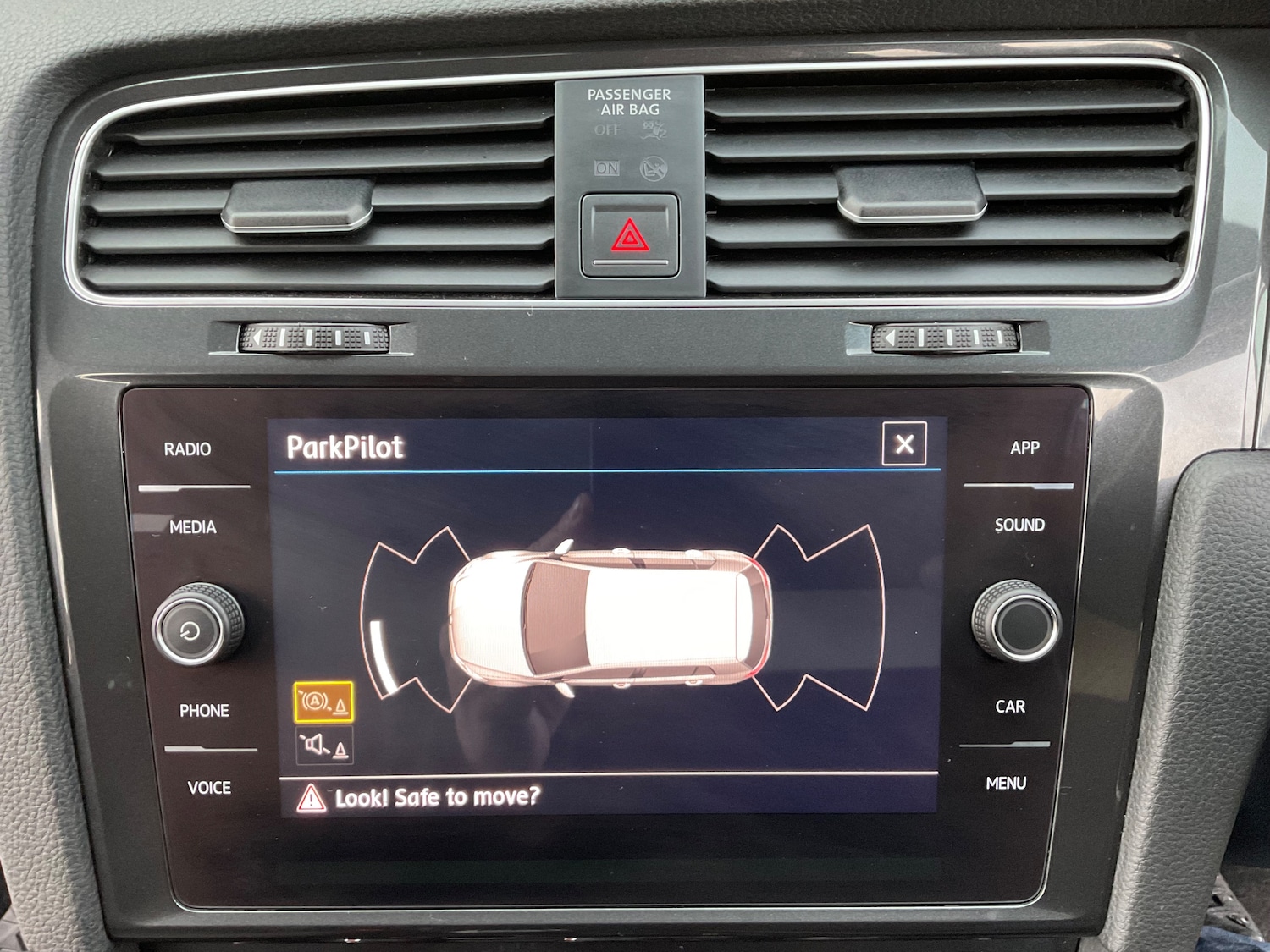 Used Volkswagen Golf 2017 for sale - 76416531: Photo 35