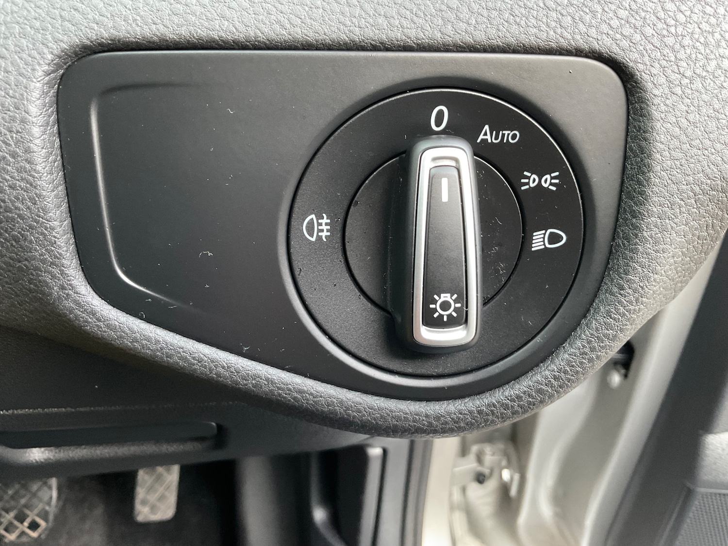 Used Volkswagen Golf 2017 for sale - 76416531: Photo 41