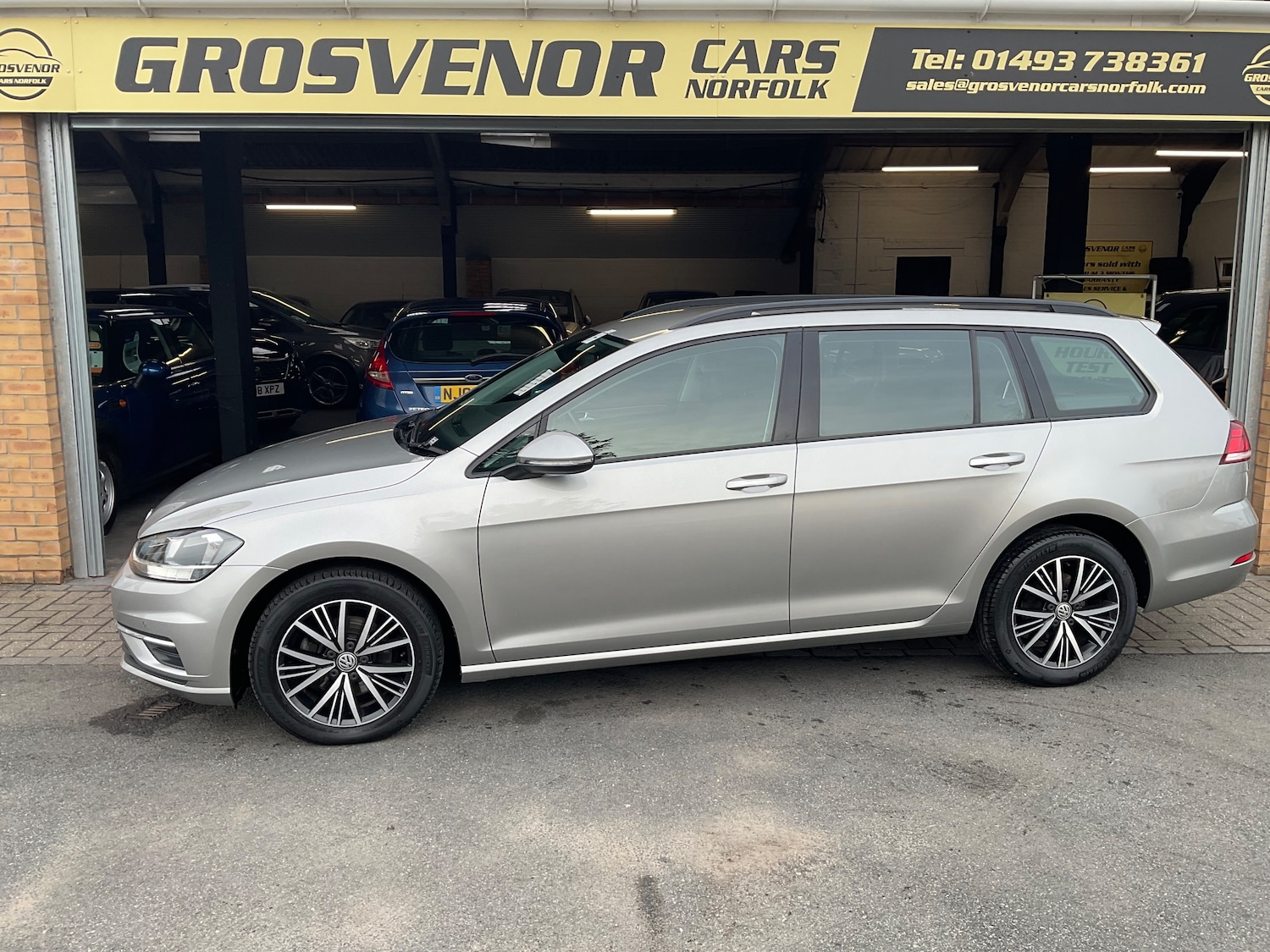 Used Volkswagen Golf 2017 for sale - 76416531: Photo 5