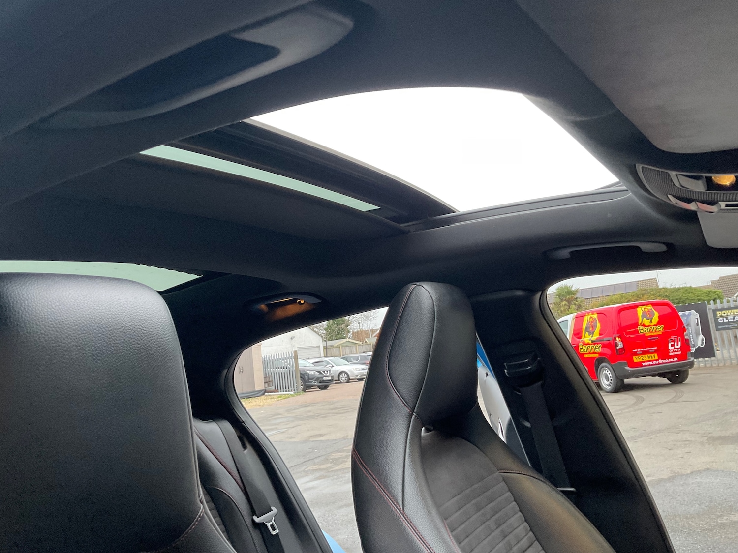 Used Mercedes-Benz GLA 2015 for sale - 76878044: Photo 42