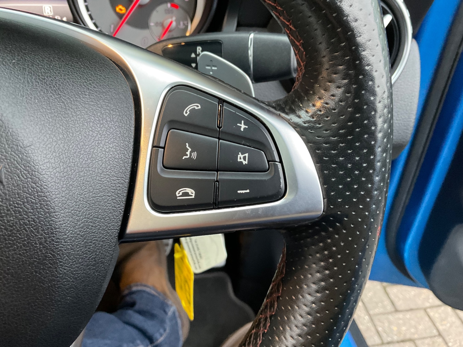 Used Mercedes-Benz GLA 2015 for sale - 76878044: Photo 52