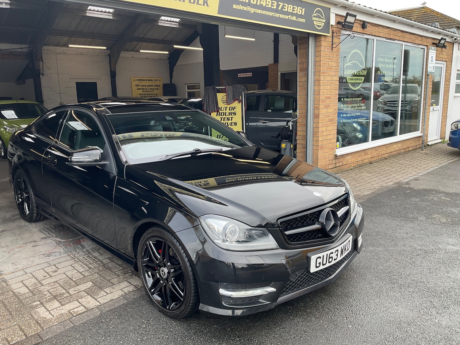 Used Mercedes-Benz C Class 2013 for sale - 76364399: Photo 10