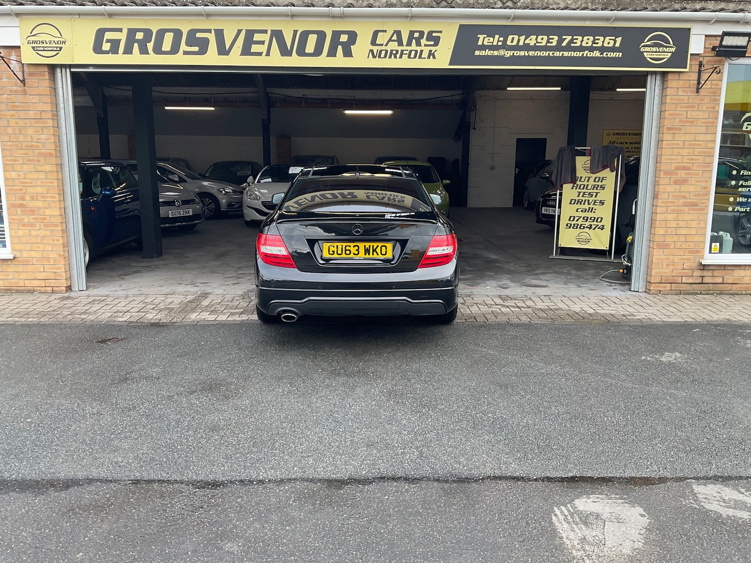 Used Mercedes-Benz C Class 2013 for sale - 76364399: Photo 11