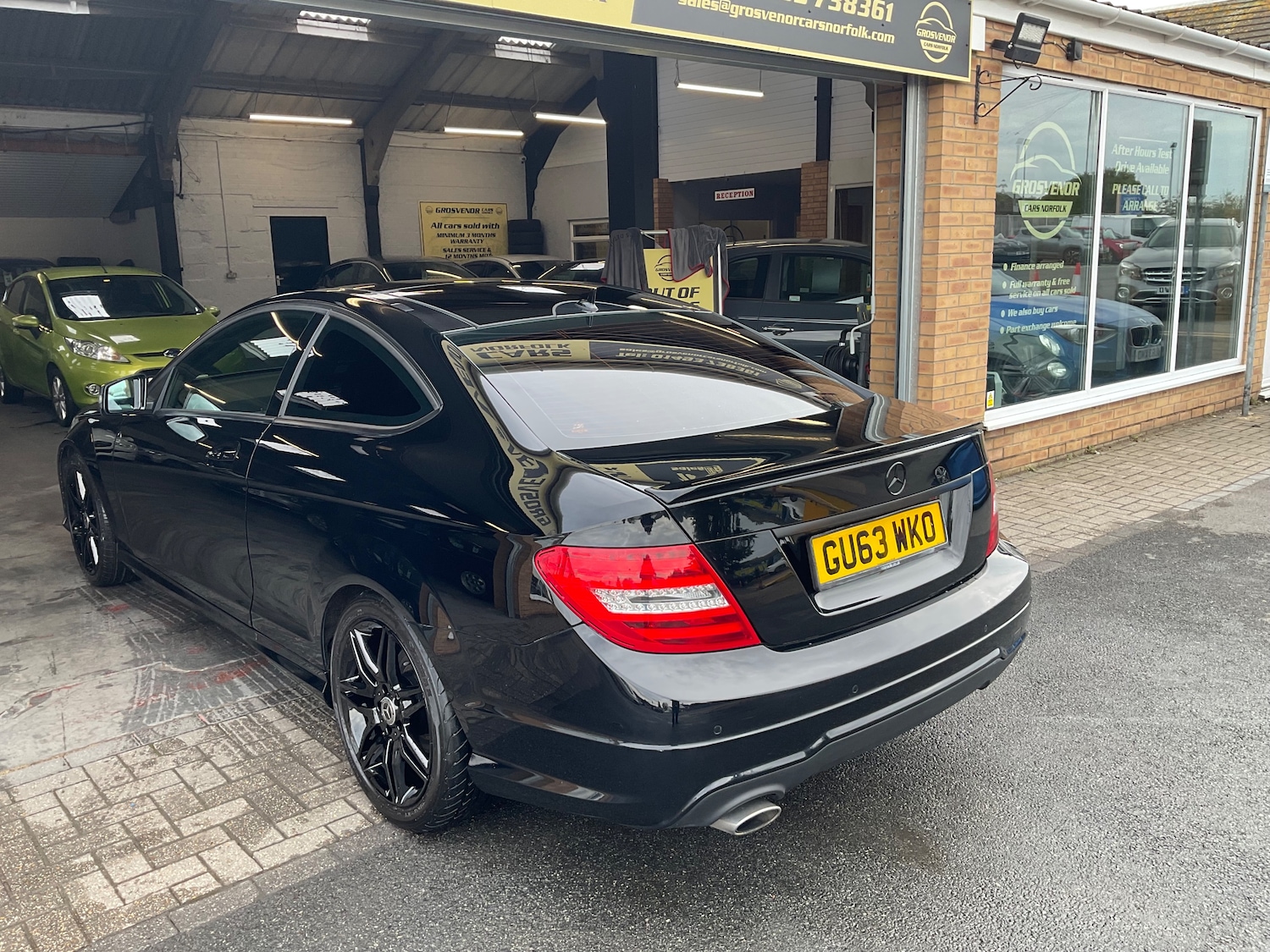 Used Mercedes-Benz C Class 2013 for sale - 76364399: Photo 16