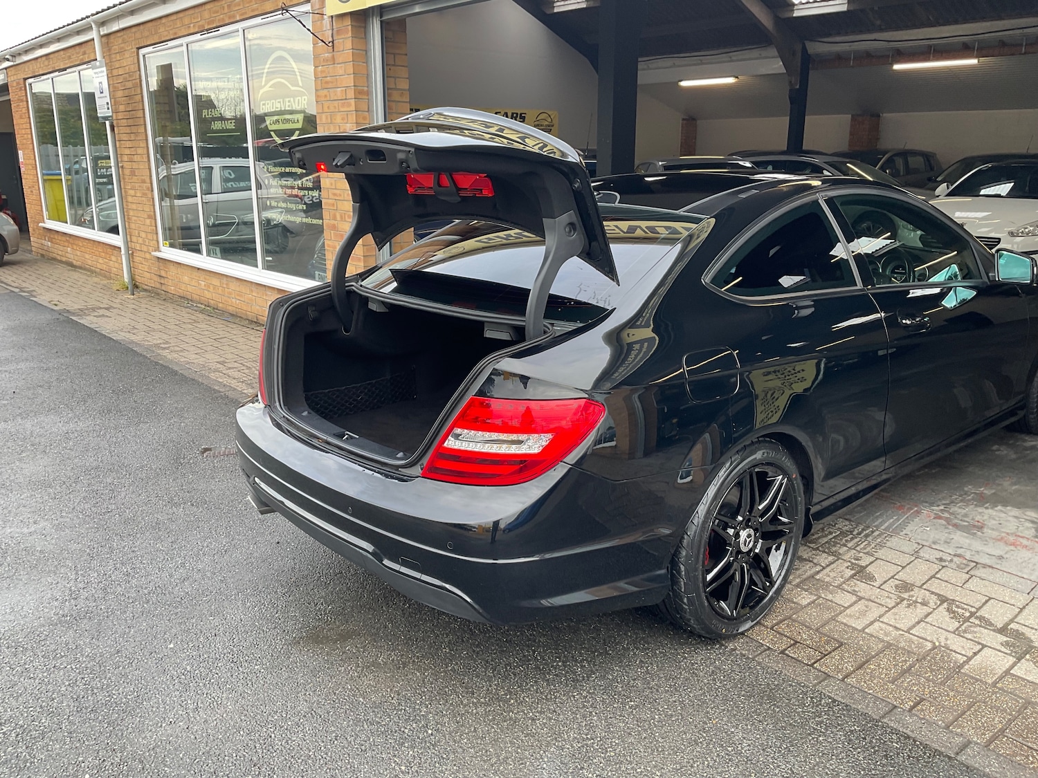 Used Mercedes-Benz C Class 2013 for sale - 76364399: Photo 17