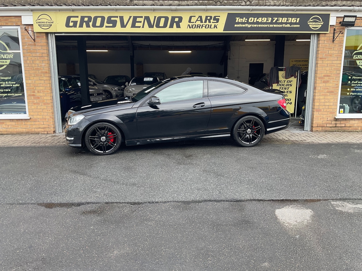 Used Mercedes-Benz C Class 2013 for sale - 76364399: Photo 3