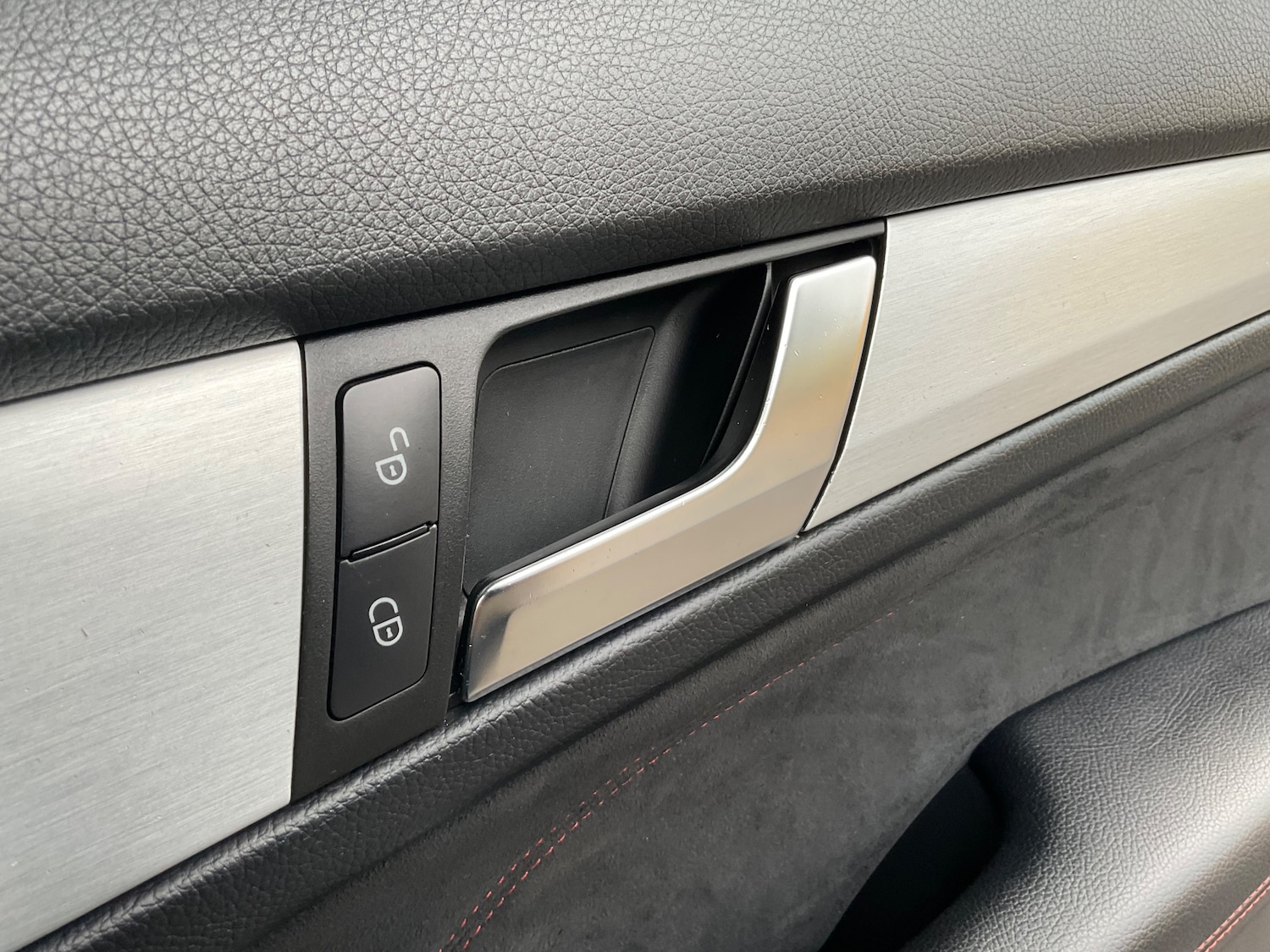 Used Mercedes-Benz C Class 2013 for sale - 76364399: Photo 47