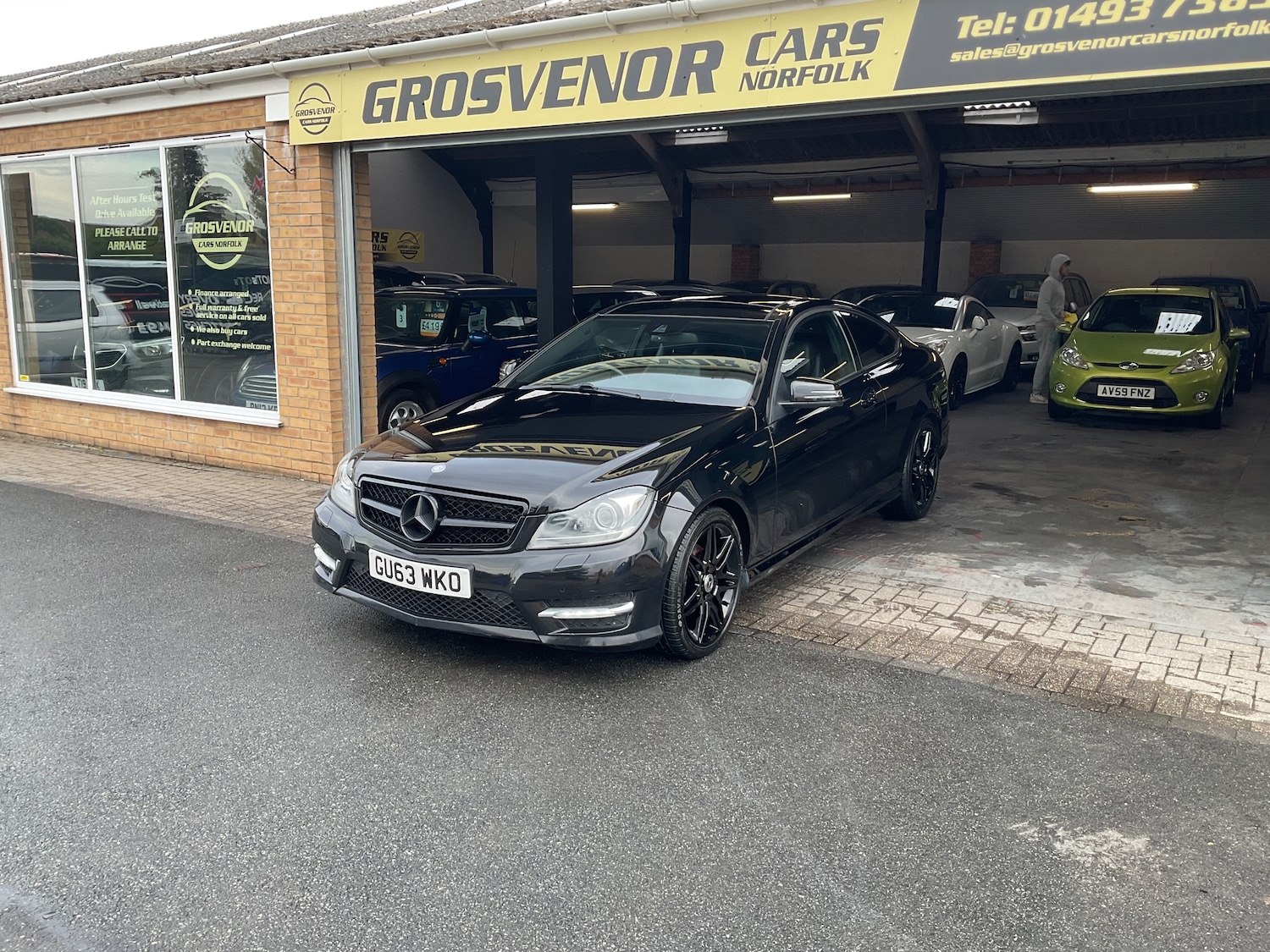 Used Mercedes-Benz C Class 2013 for sale - 76364399: Photo 7