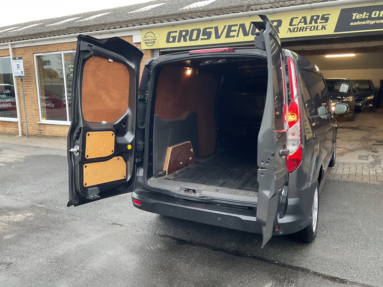 Used Ford Transit Connect 2018 for sale - 77297235: Photo 17