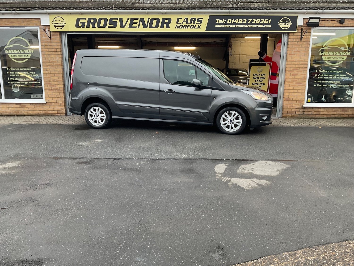 Used Ford Transit Connect 2018 for sale - 77297235: Photo 2