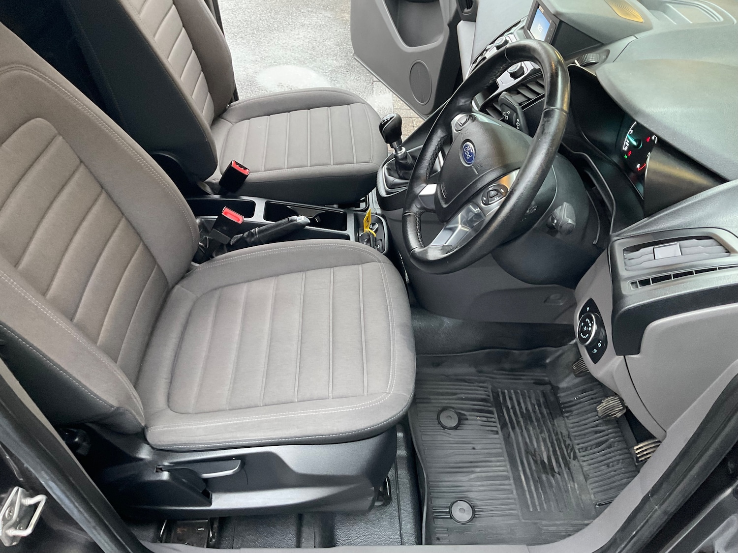 Used Ford Transit Connect 2018 for sale - 77297235: Photo 26