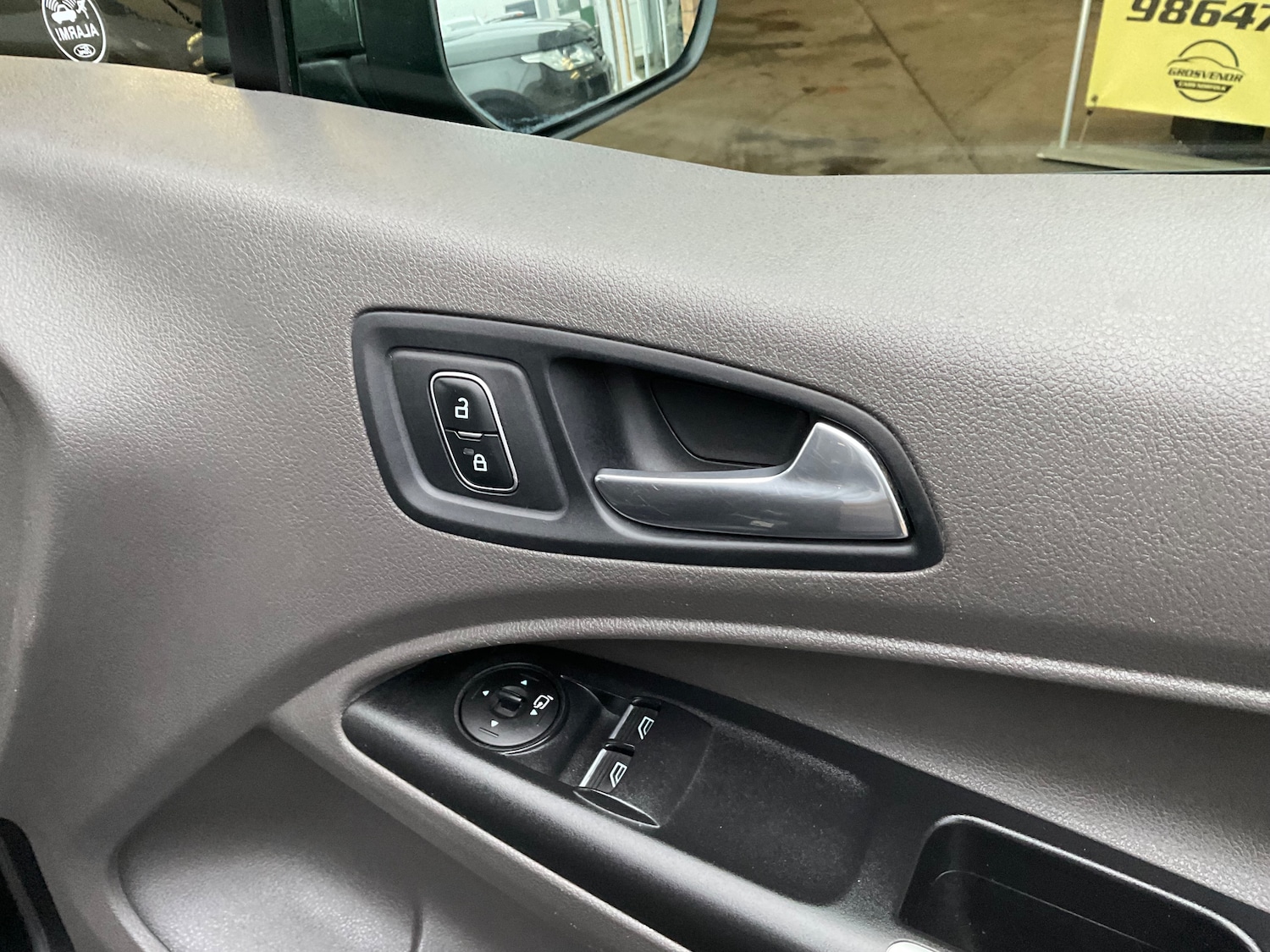 Used Ford Transit Connect 2018 for sale - 77297235: Photo 40