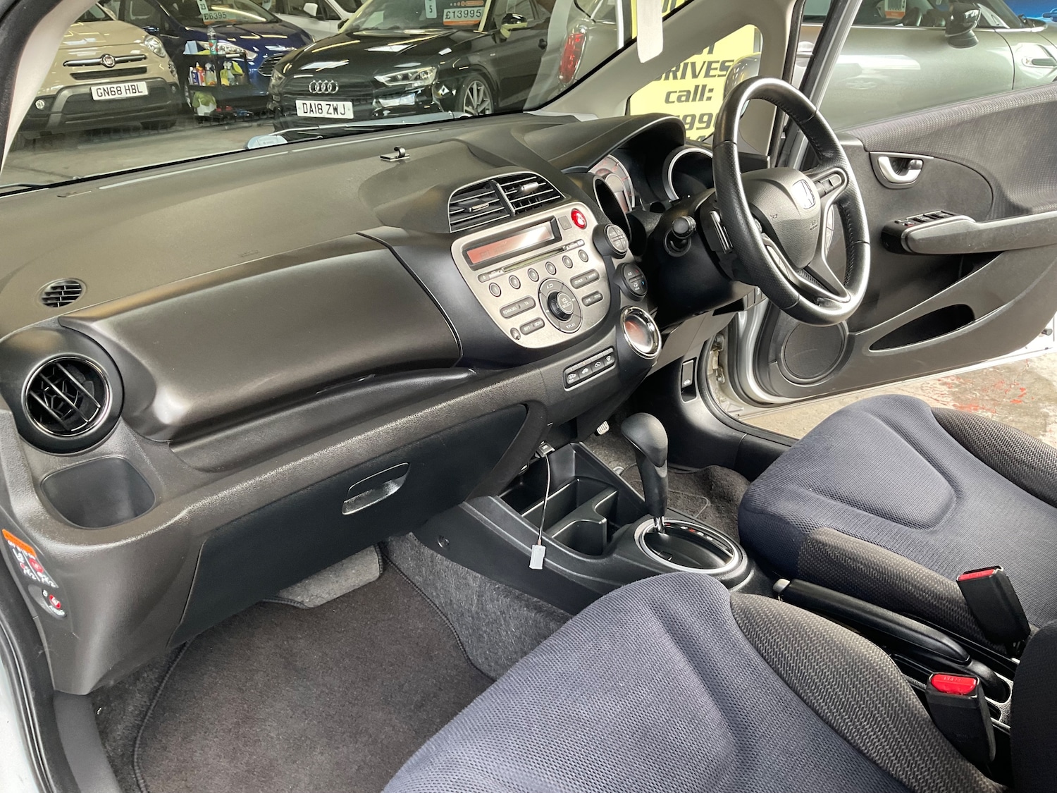 Used Honda Jazz 2013 for sale - 78011874: Photo 40