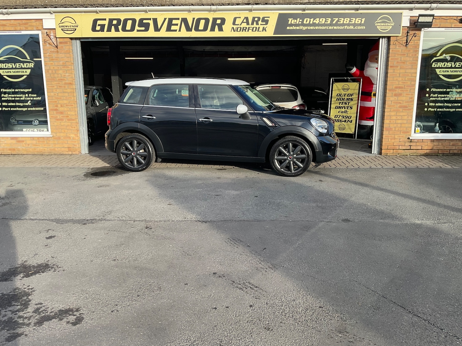 Used MINI Countryman 2015 for sale - 76878047: Photo 2