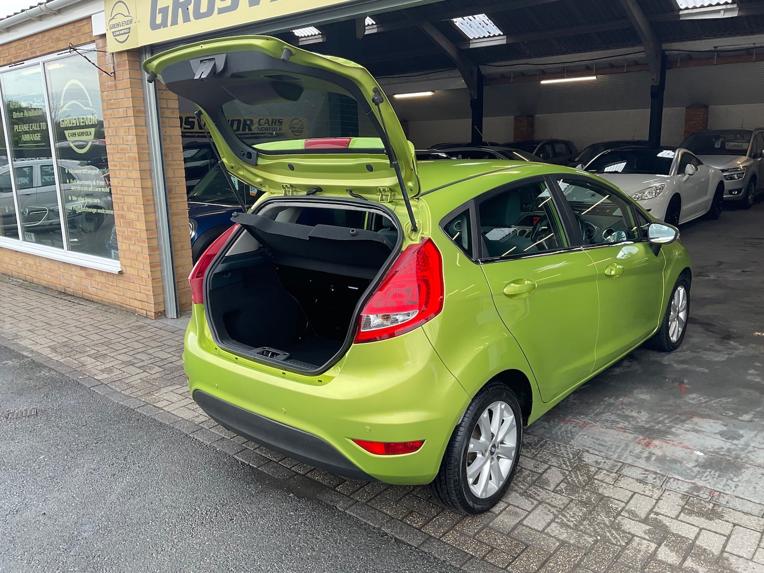 Used Ford Fiesta 2009 for sale - 76477460: Photo 17