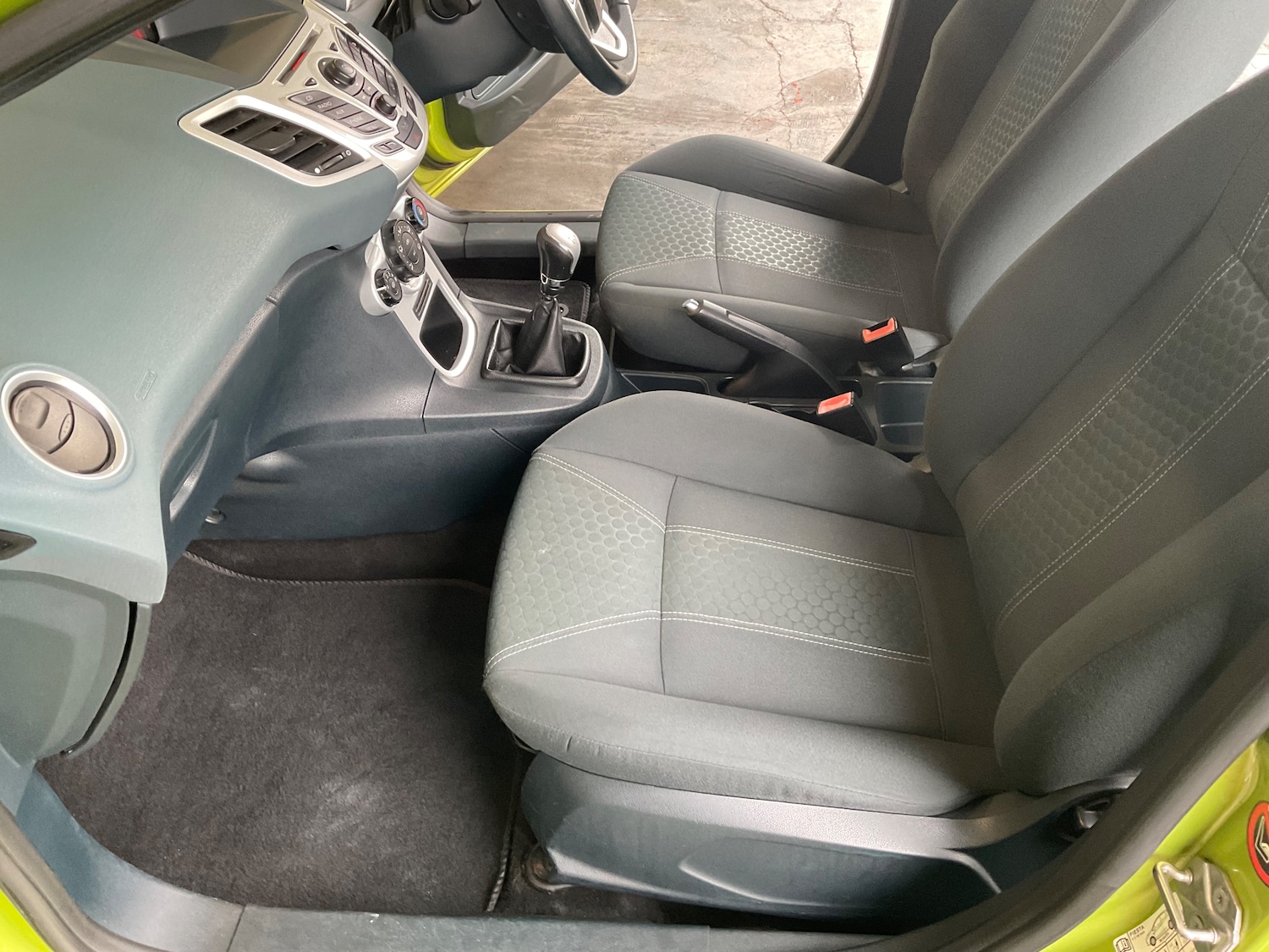 Used Ford Fiesta 2009 for sale - 76477460: Photo 26