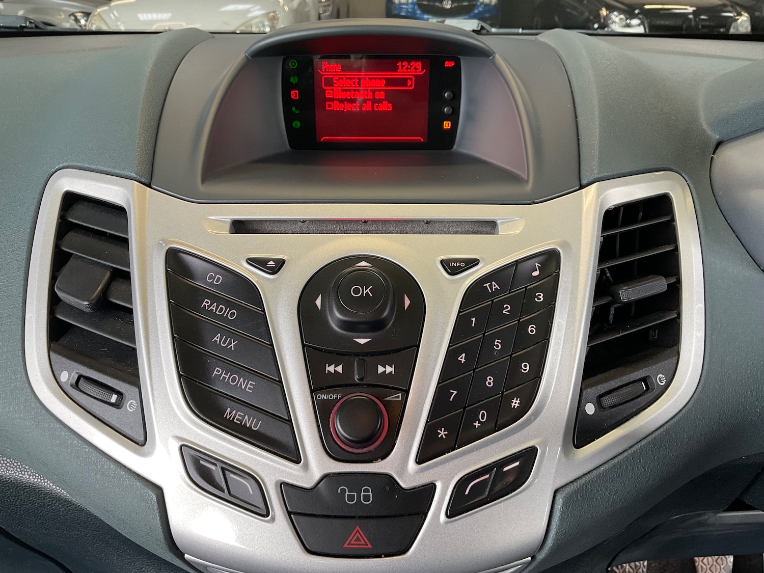 Used Ford Fiesta 2009 for sale - 76477460: Photo 34