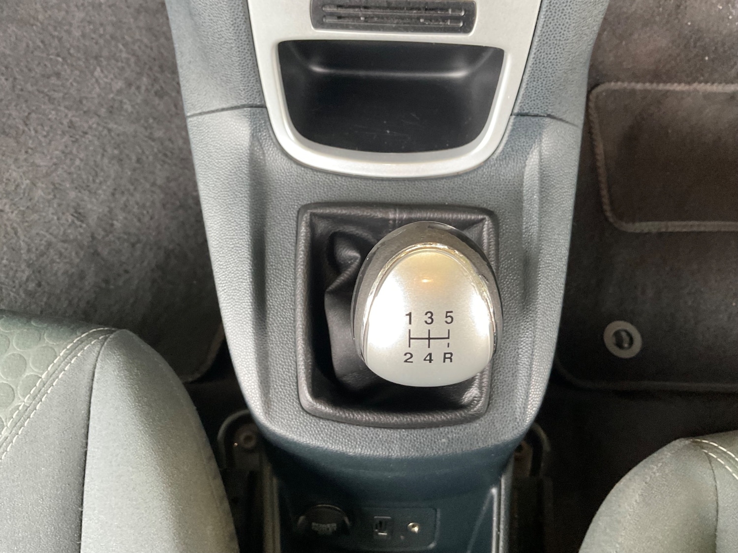 Used Ford Fiesta 2009 for sale - 76477460: Photo 36